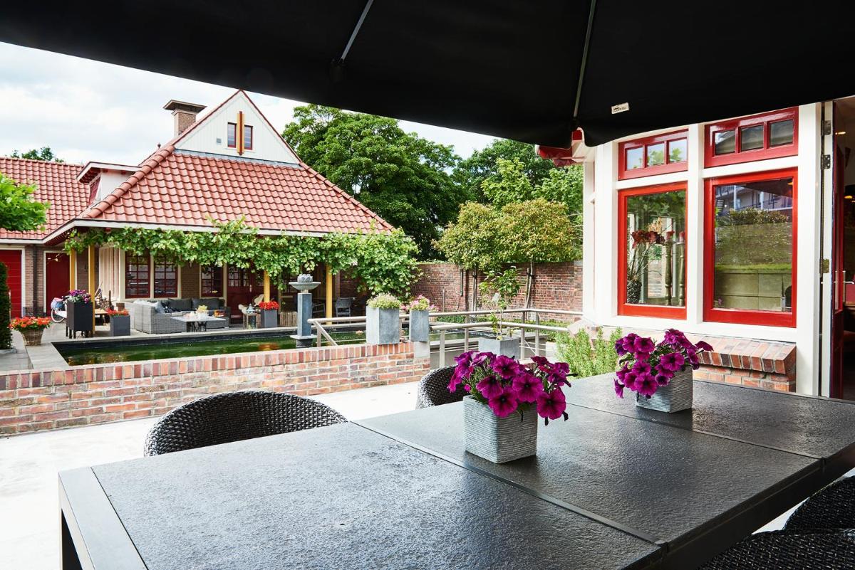Guesthouse Villa Emmen - Housity