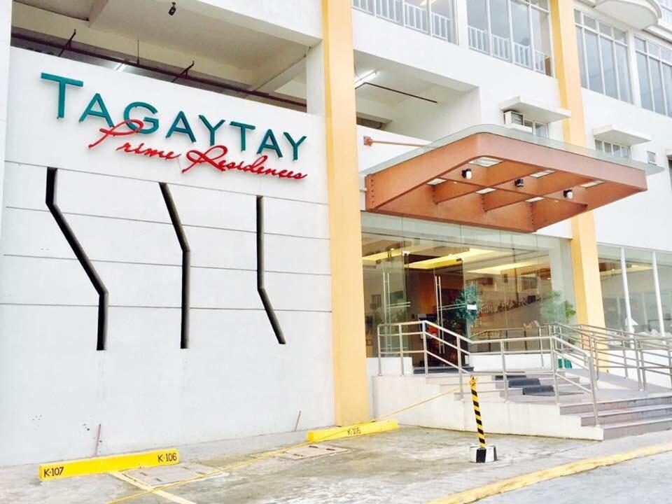 AAA Condominium - Housity