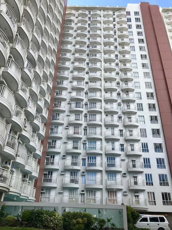 AAA Condominium - Housity