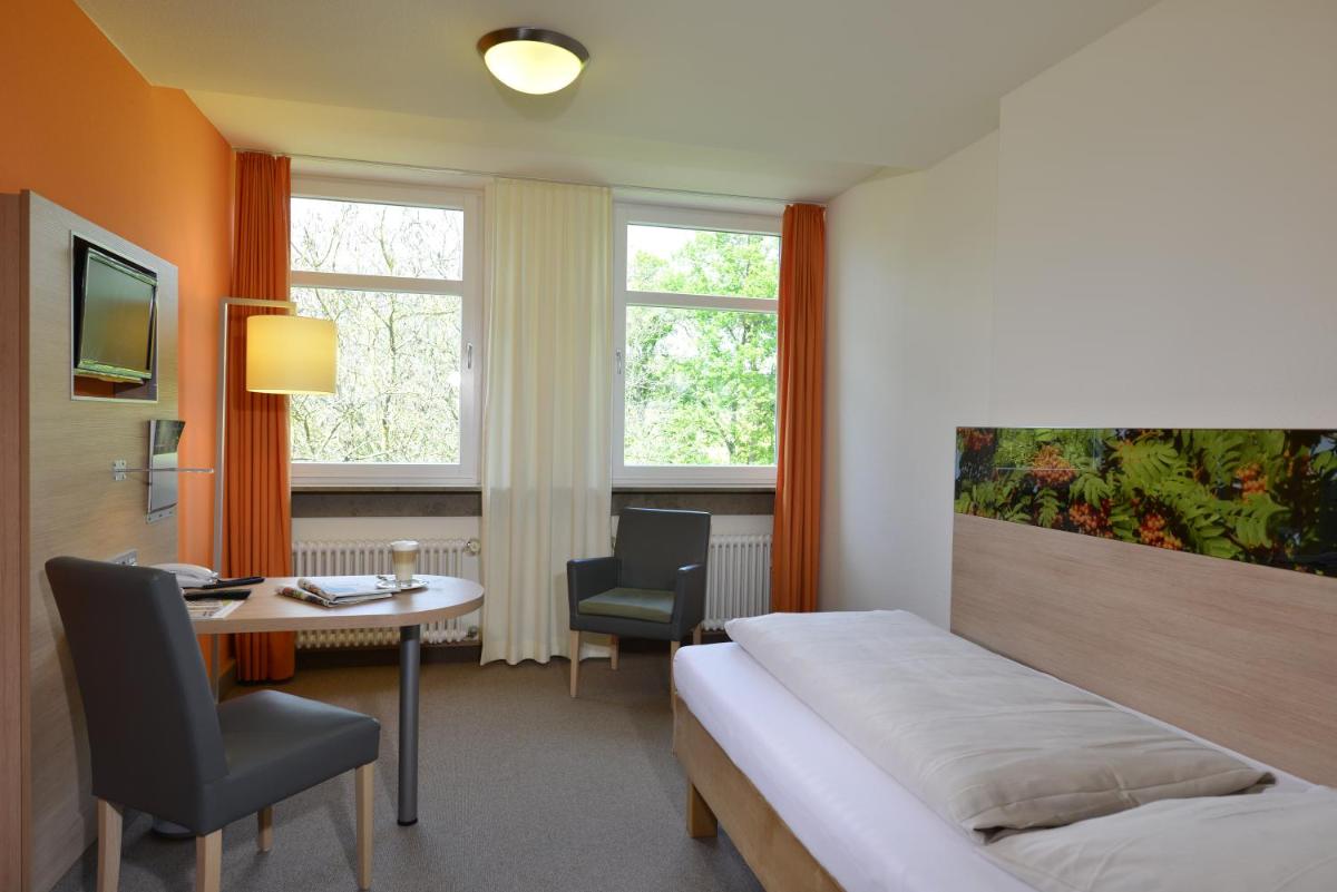 Tagungszentrum Schmerlenbach - Housity
