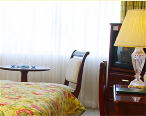 Suitetrails - JJ Grand Hotel