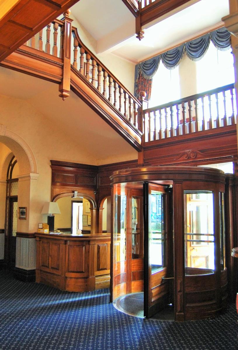 Hotel Victoria - Housity