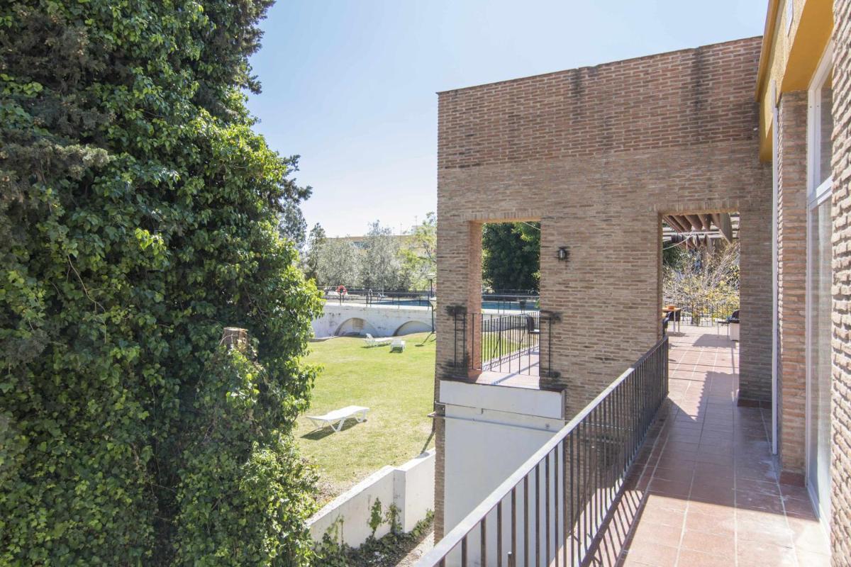 Albergue Inturjoven Marbella - Housity