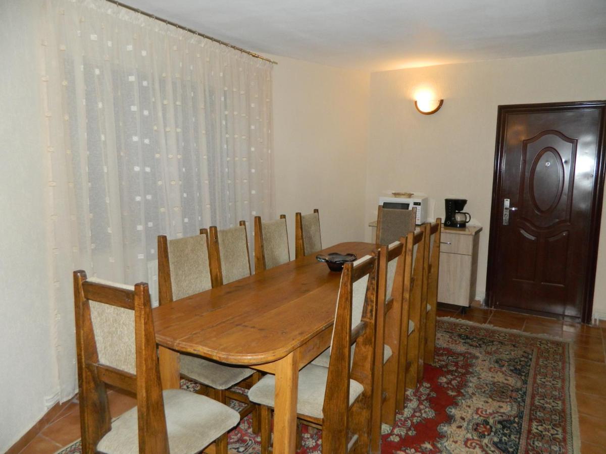 Cabana Florea - Housity