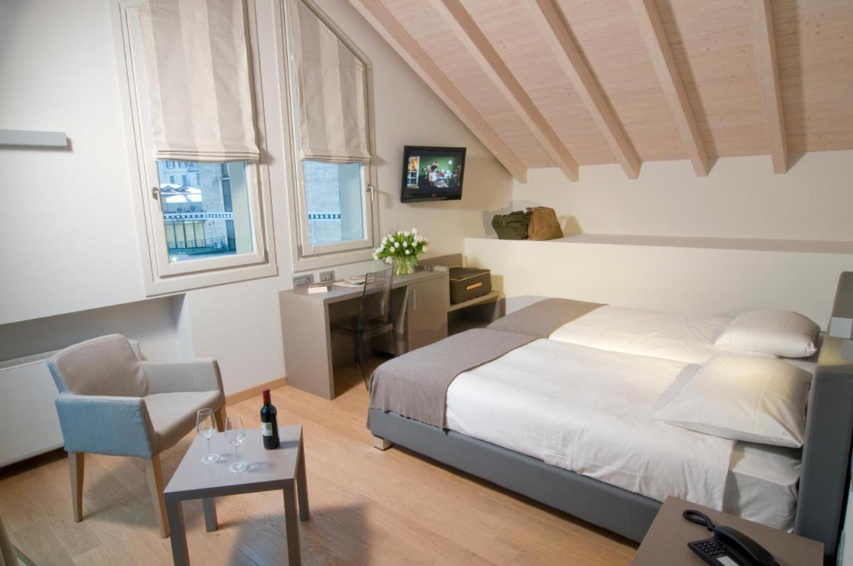 Hotel Di Varese - Housity