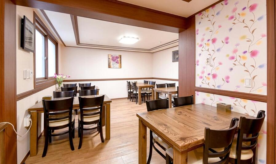 Hillstay Residence Hotel - Housity