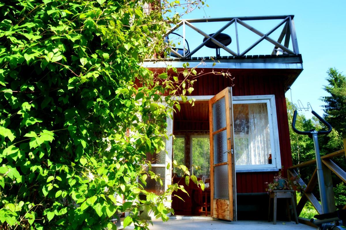 Roosi Holiday Home - Housity