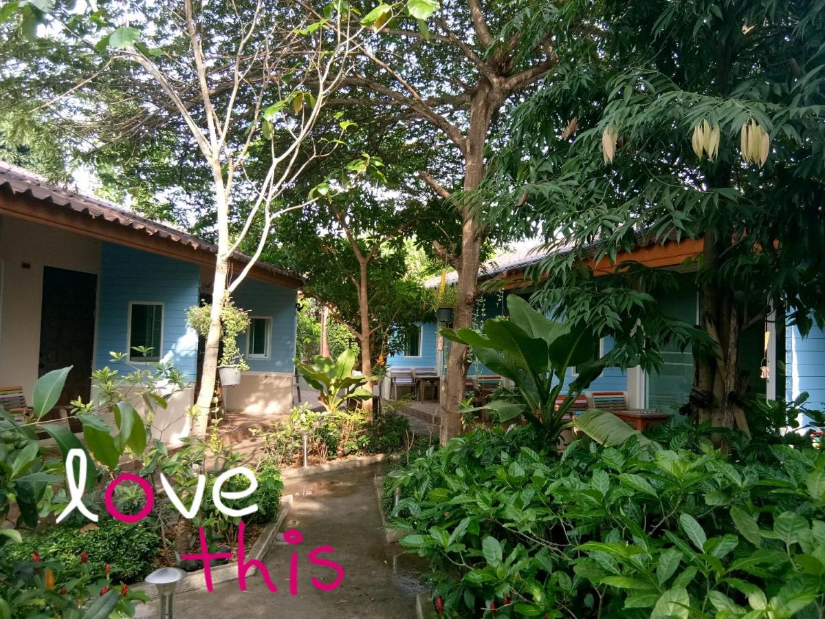 Q Zone Boutique House - Housity
