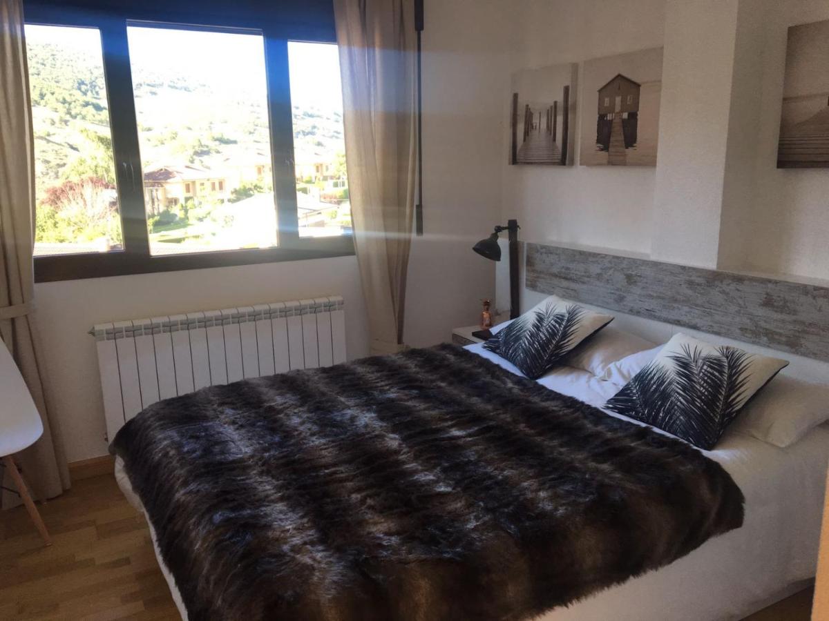 Suitetrails - Apartamento Ezcaray con Piscina