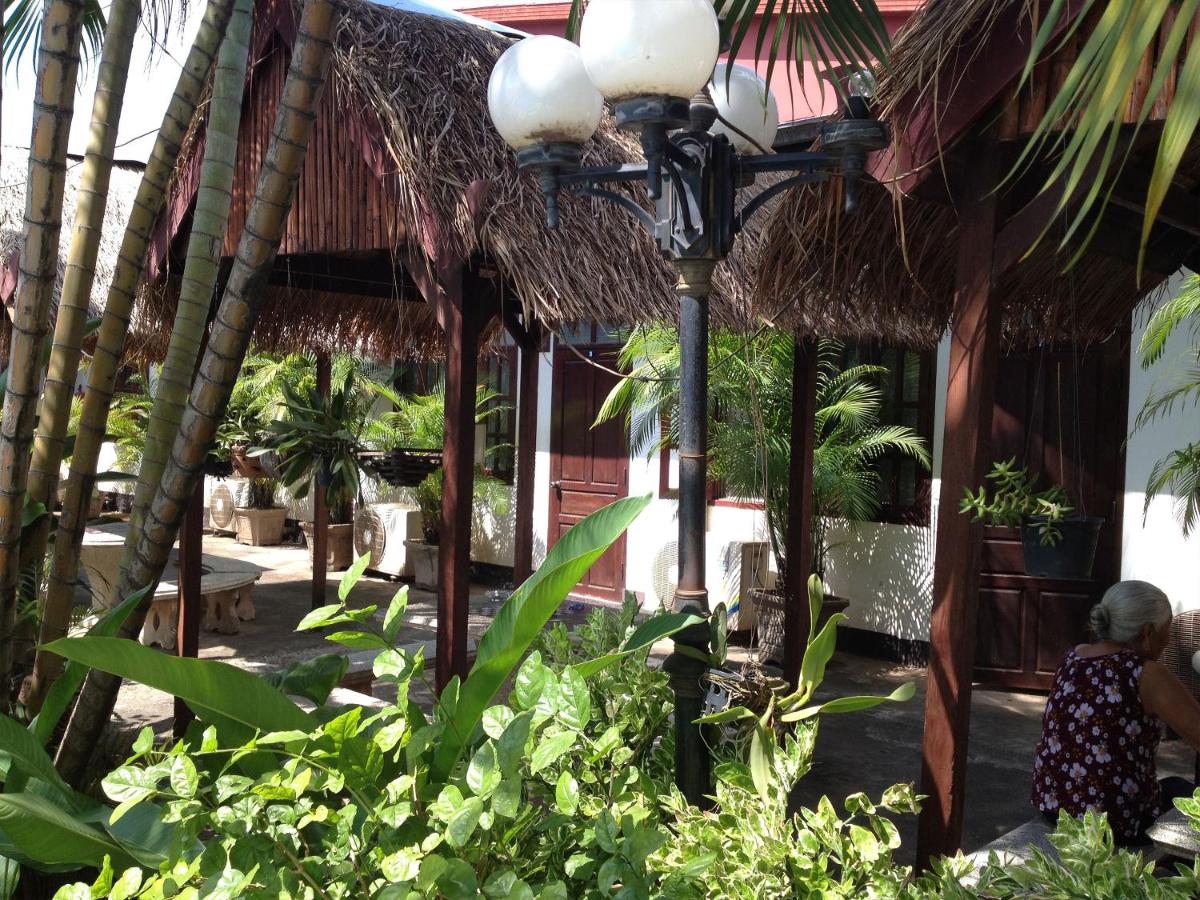 Villa Sisavad Guesthouse - Housity