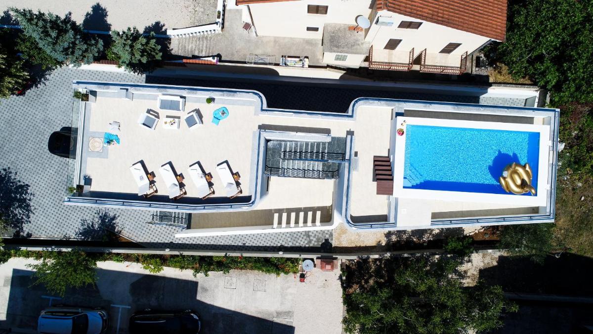 Villa Perla - Housity