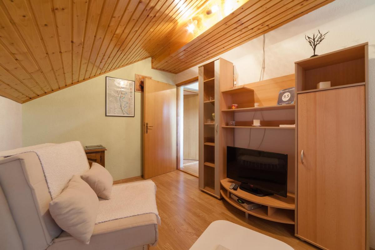 Apartment Luketić - Housity