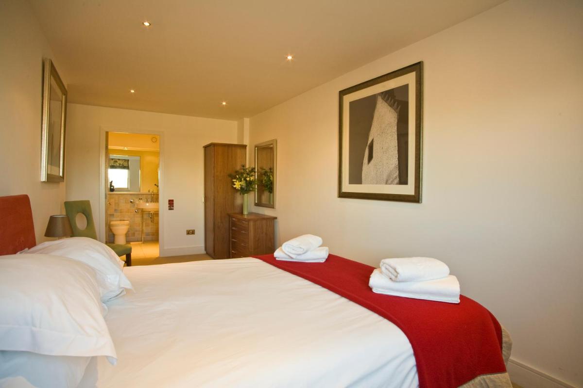 Bridge Street Apartments - Housity