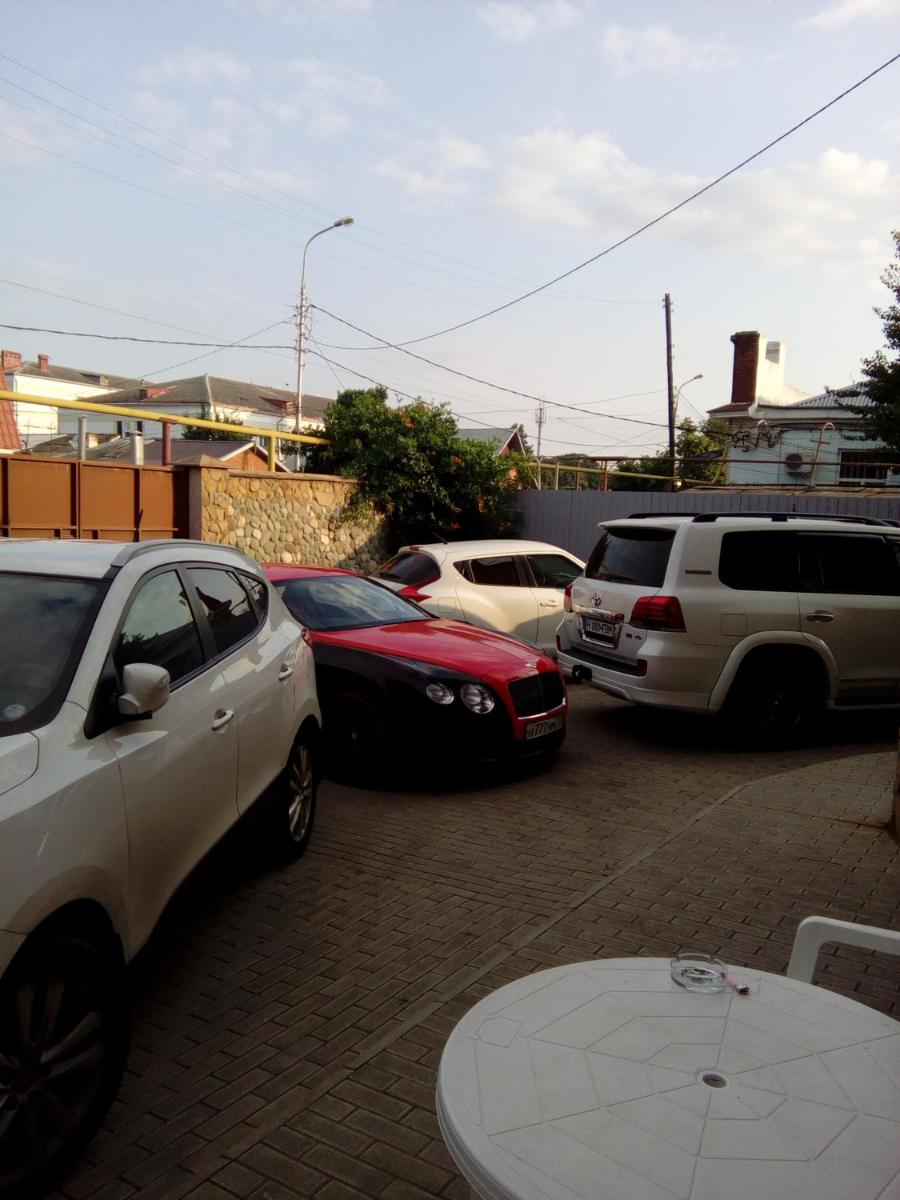 Tis Hotel - Housity