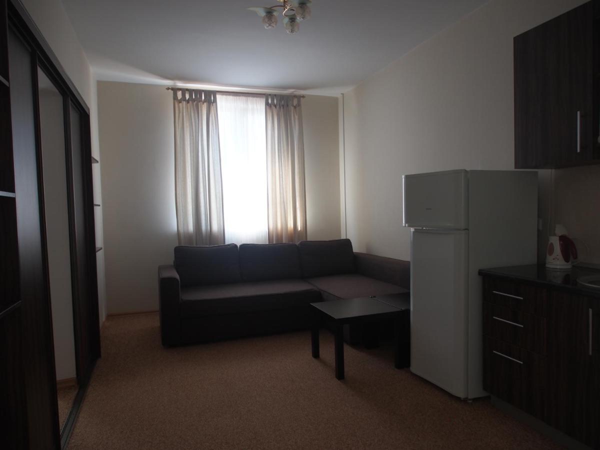Yuzhny Platan - Housity