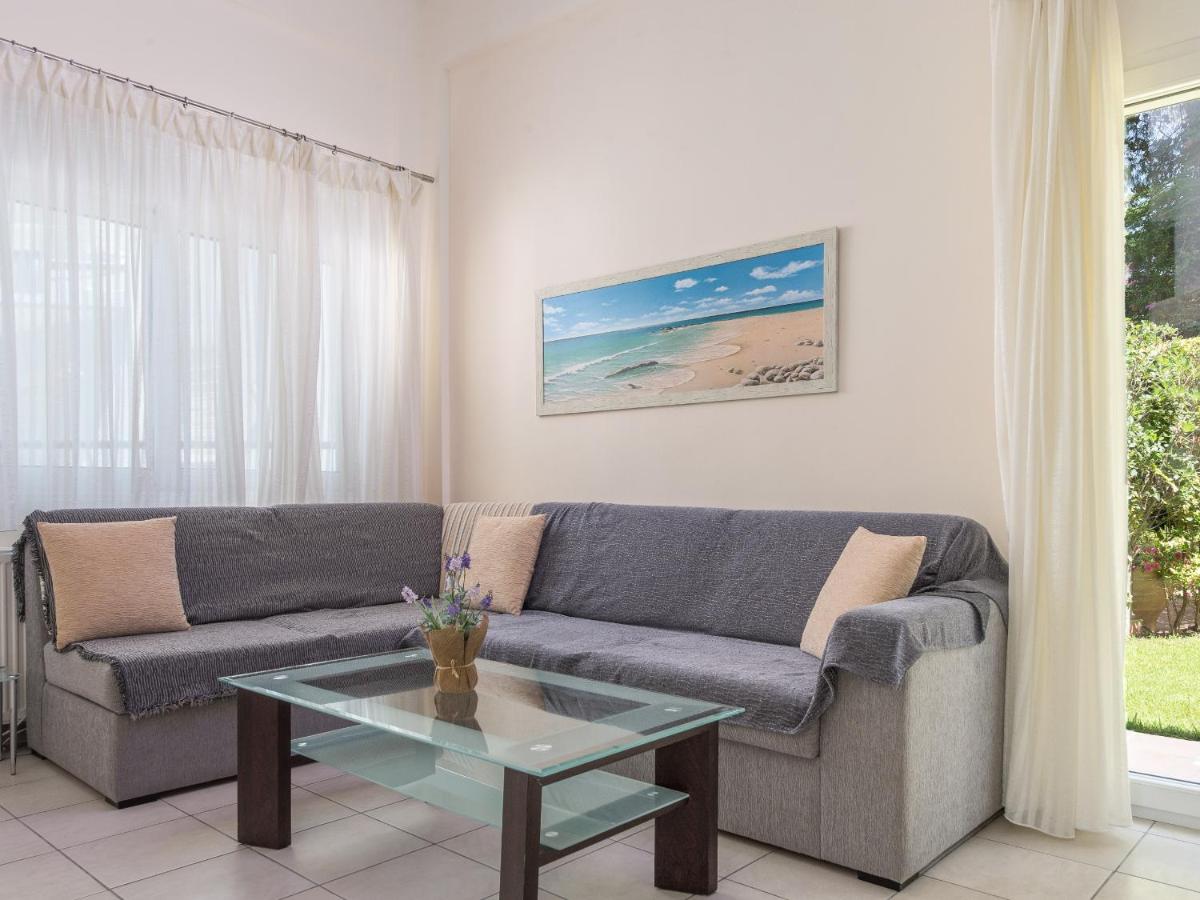 Aegean Residence - F & B Summer Collection - Housity