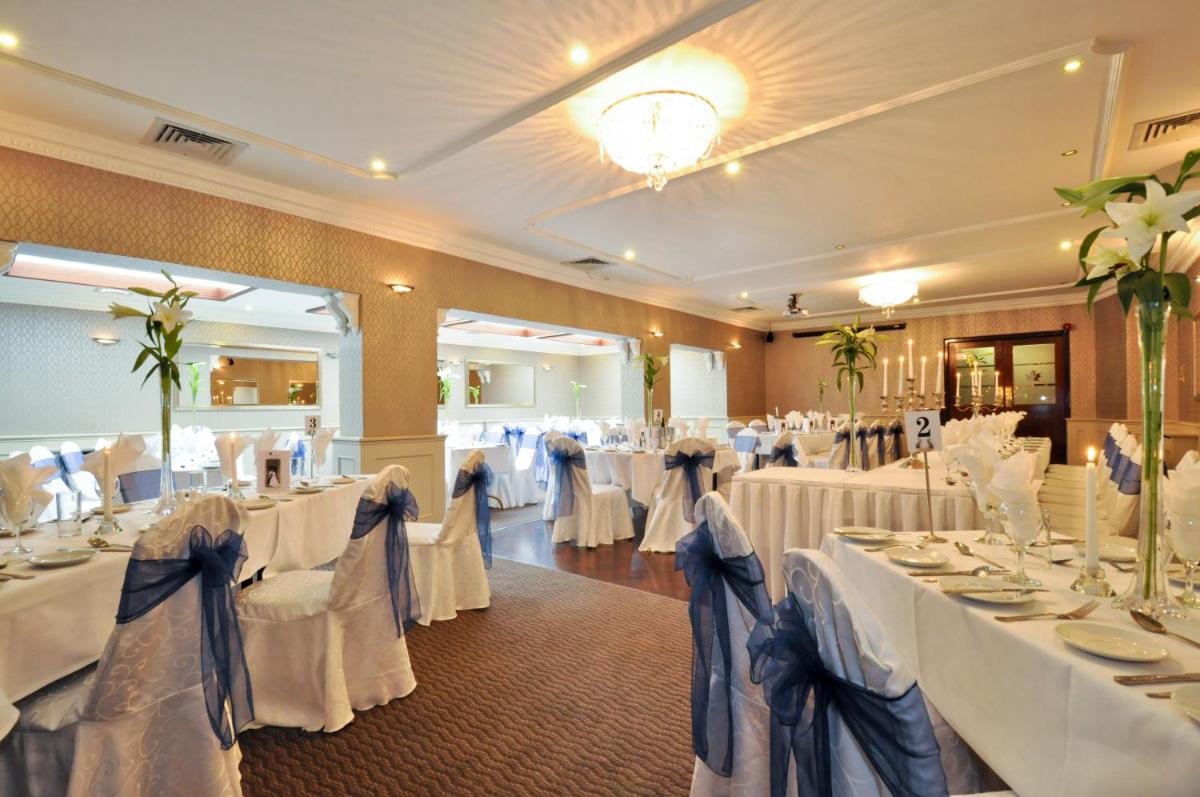 Maples House Hotel - Housity