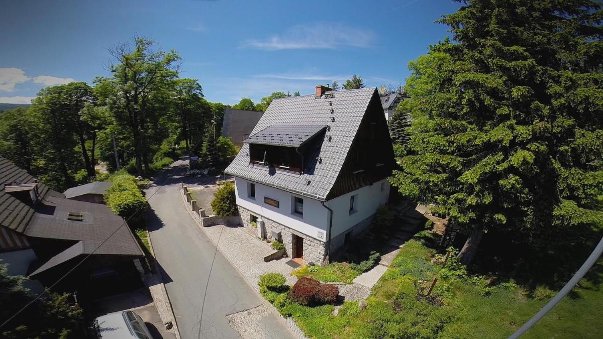 Apartamenty Na Wzgórzu - Housity
