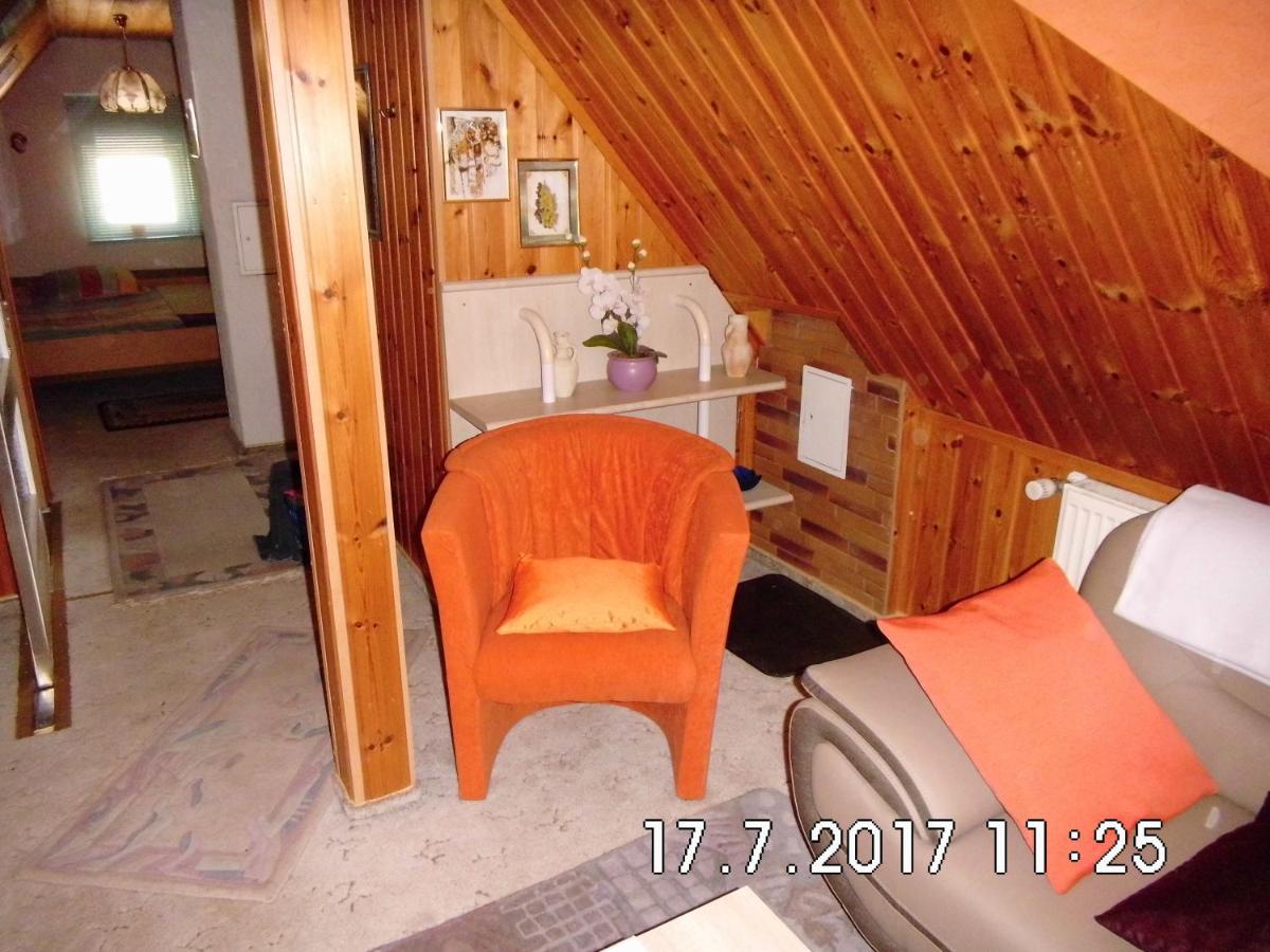 Ferienappartement Obrigheim - Housity