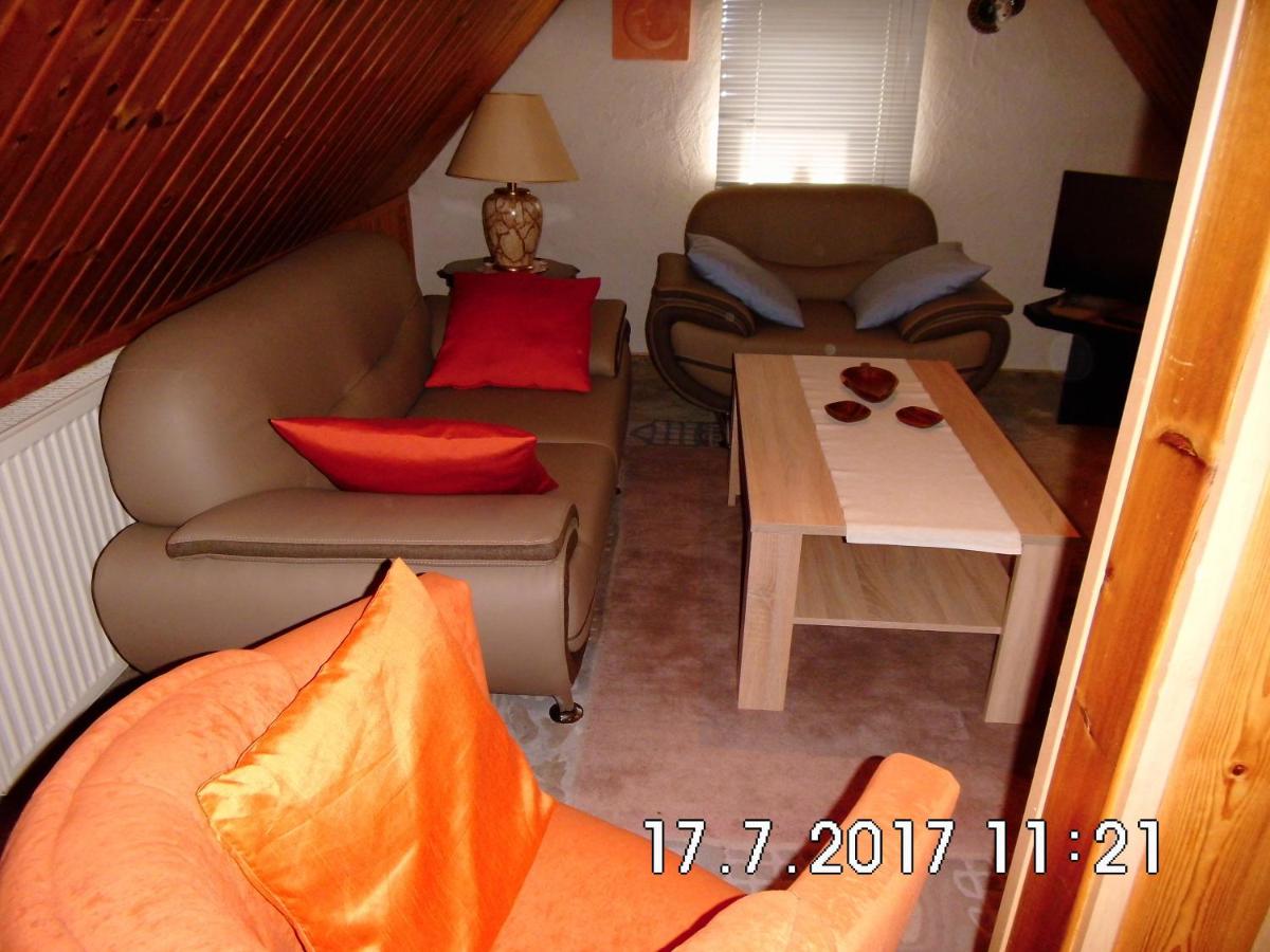 Ferienappartement Obrigheim - Housity