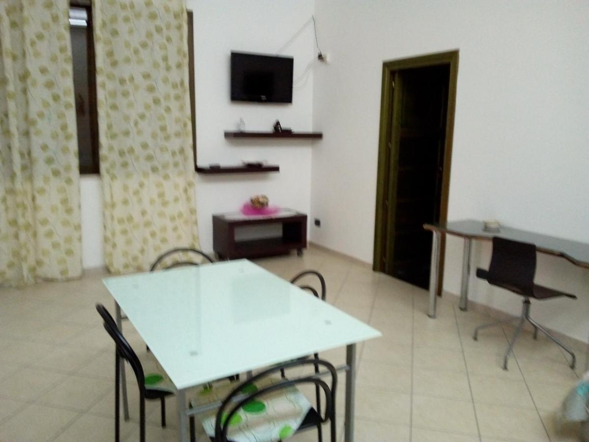 Santa Pedra - Housity