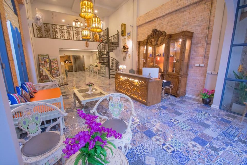 Sridonchai Heritage, Night Bazaar Chiang Mai - Housity