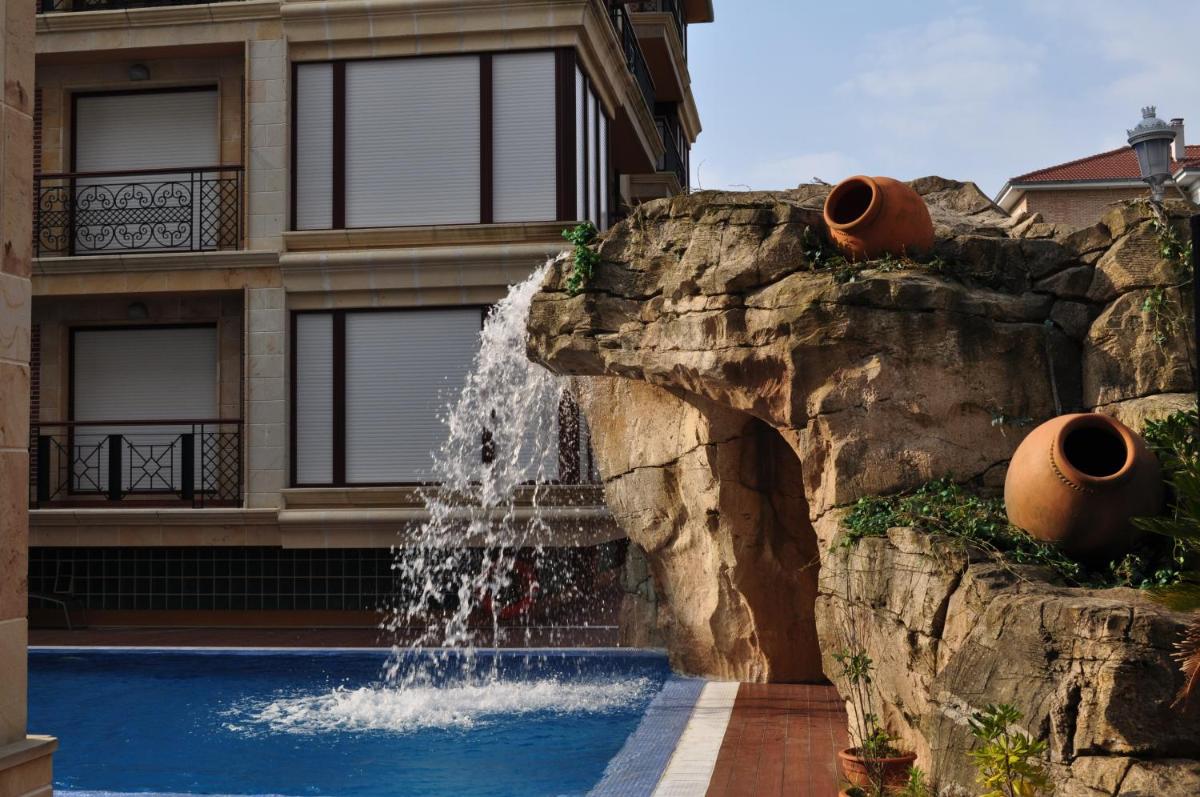 Piscina en o cerca de Gran Hotel Liber & Spa Playa Golf