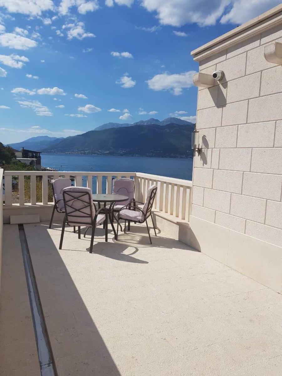 Apartmani Cenic - Housity