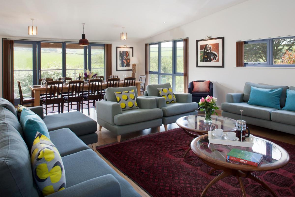 The Park at Mawgan Porth - Housity
