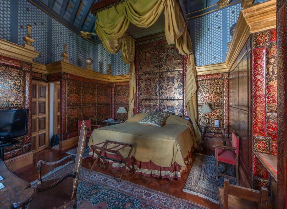 Cama o camas de una habitación en Hotel Las Casas de la Judería