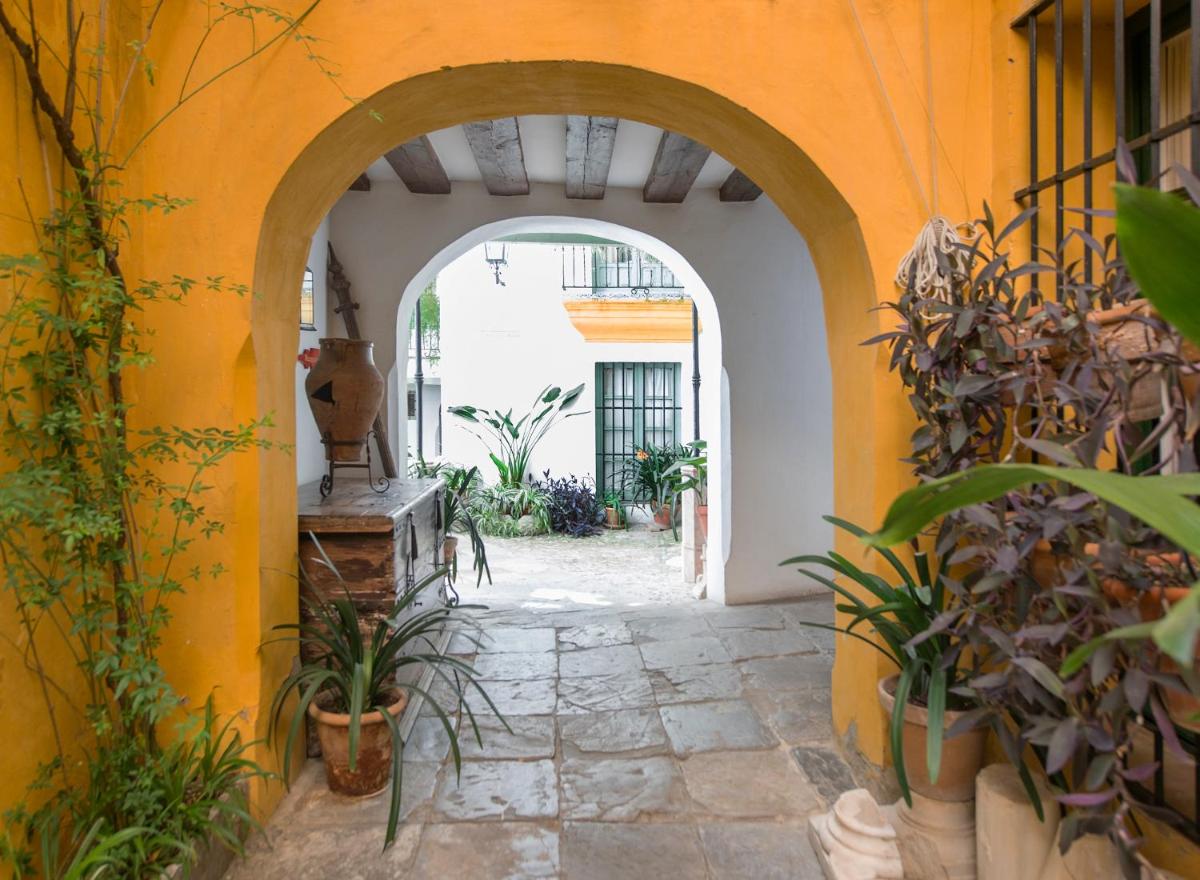 Fachada o entrada de Hotel Las Casas de la Judería