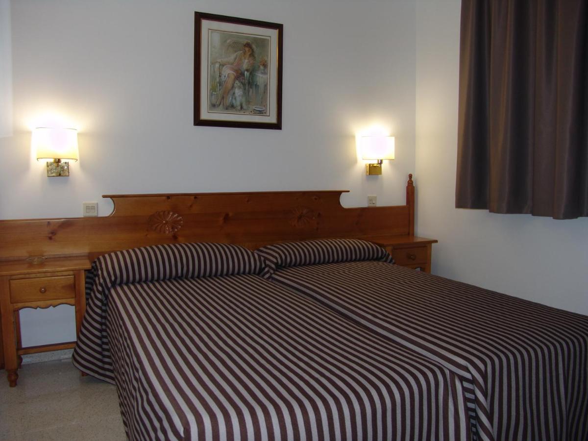Apartamentos Santi - Hizvo
