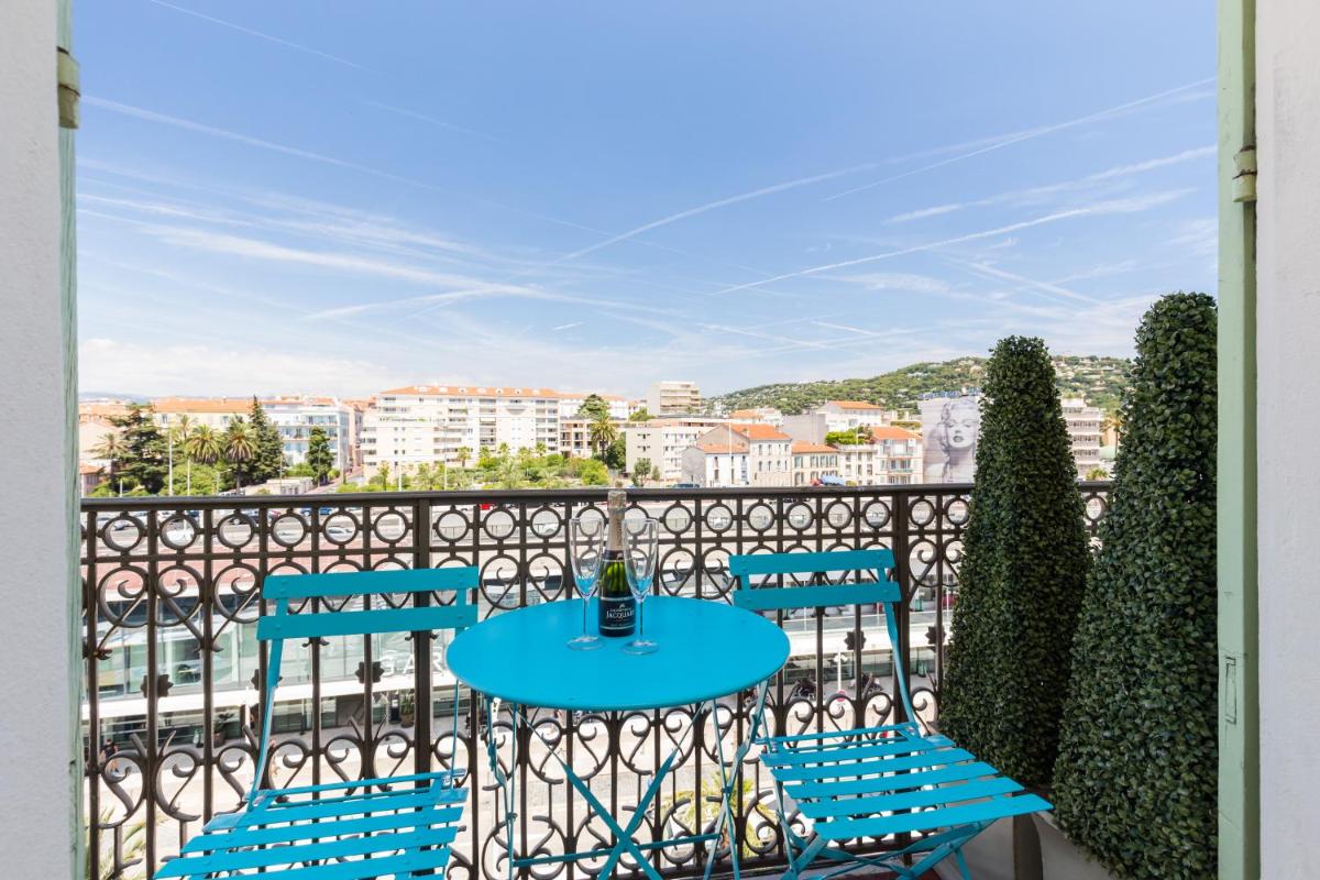Florella Jean Jaures Apartment - Housity