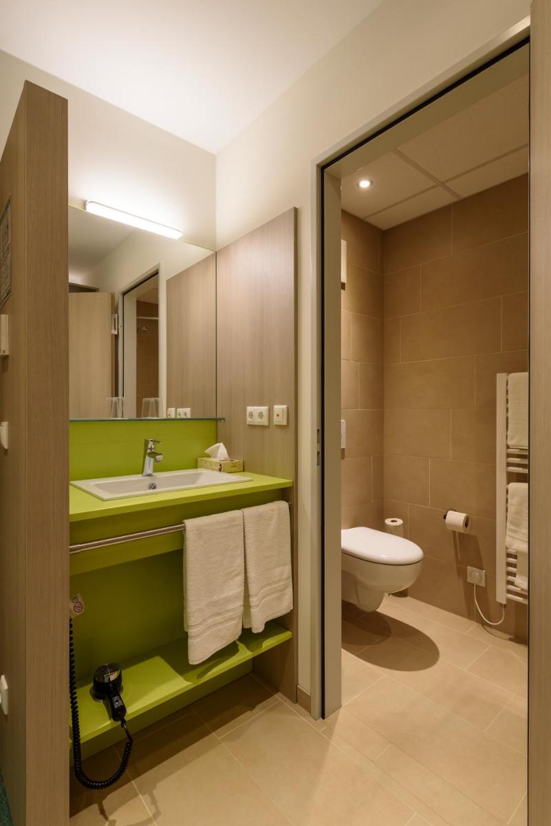 Hotel Cloppenburg - Housity