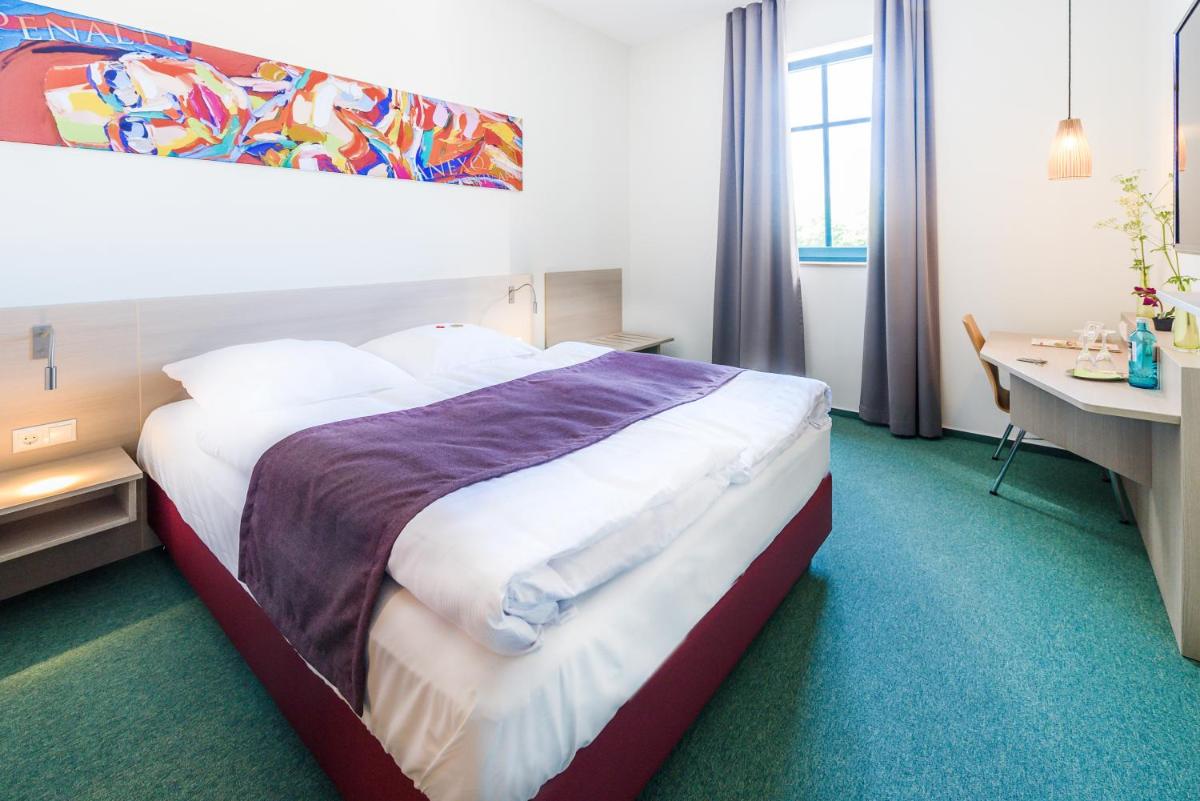 Hotel Cloppenburg - Housity