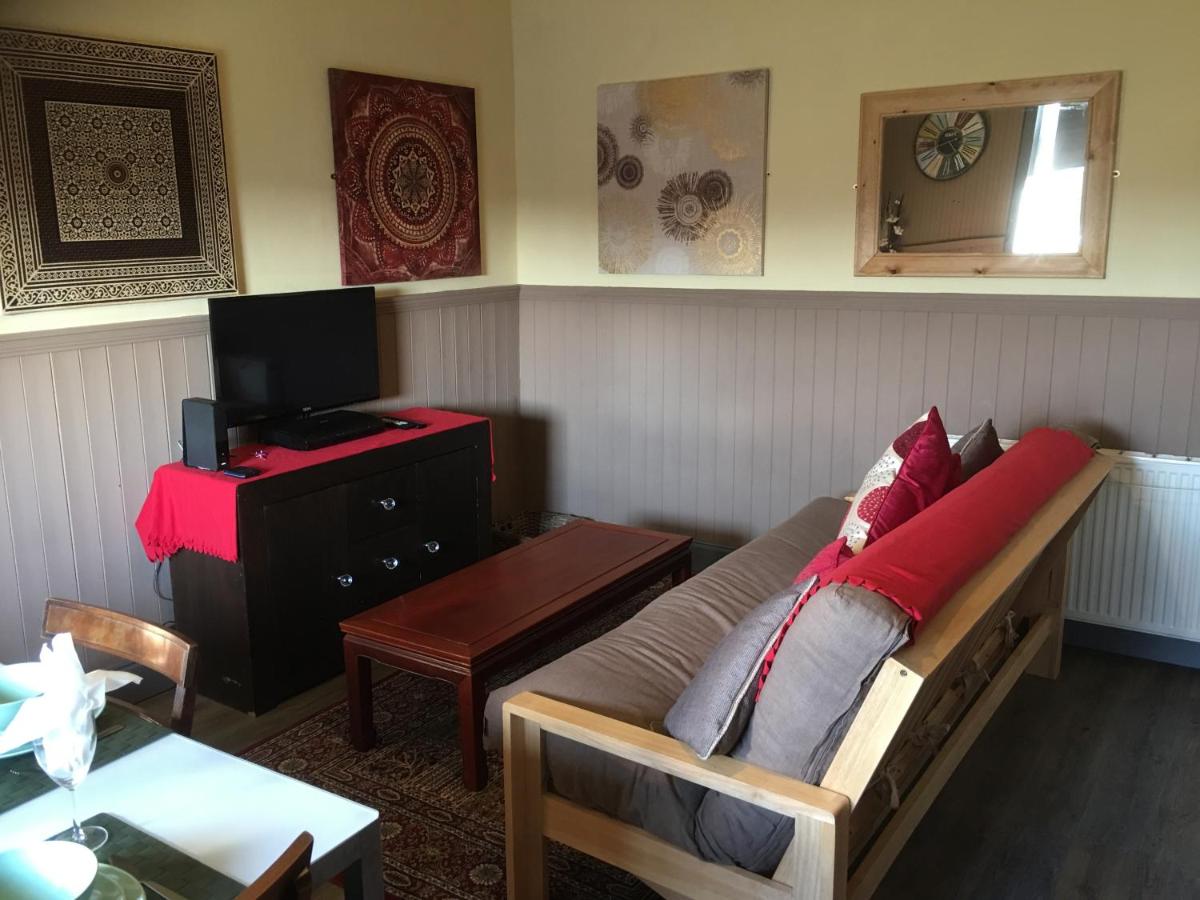 Meadowbank Apartments - Housity