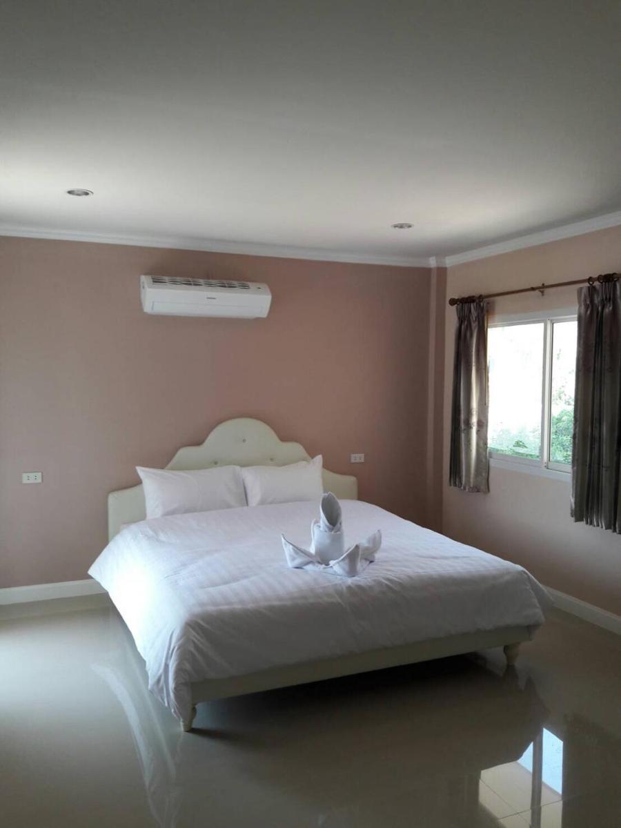 Sangchan Garden at Kaeng Krachan - Housity