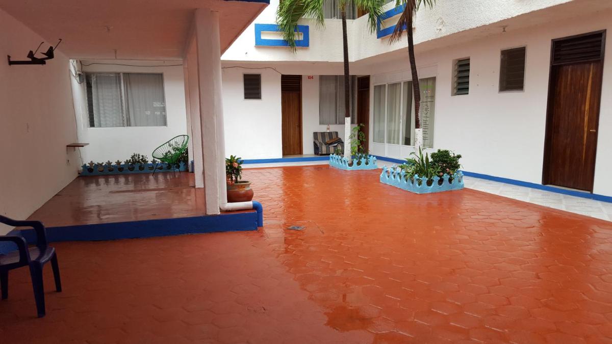Hotel Carruiz - Housity