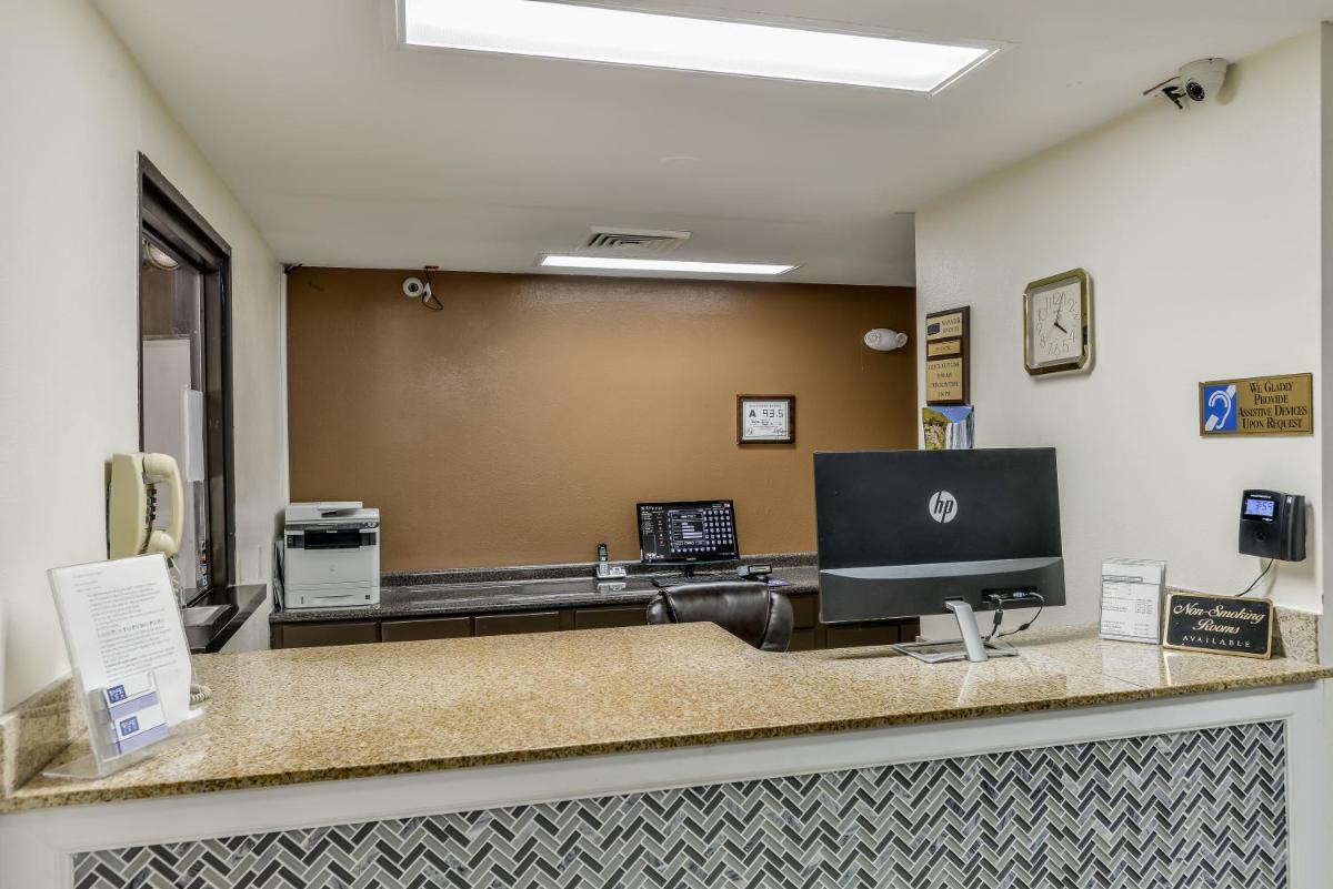 Wake Inn - Housity