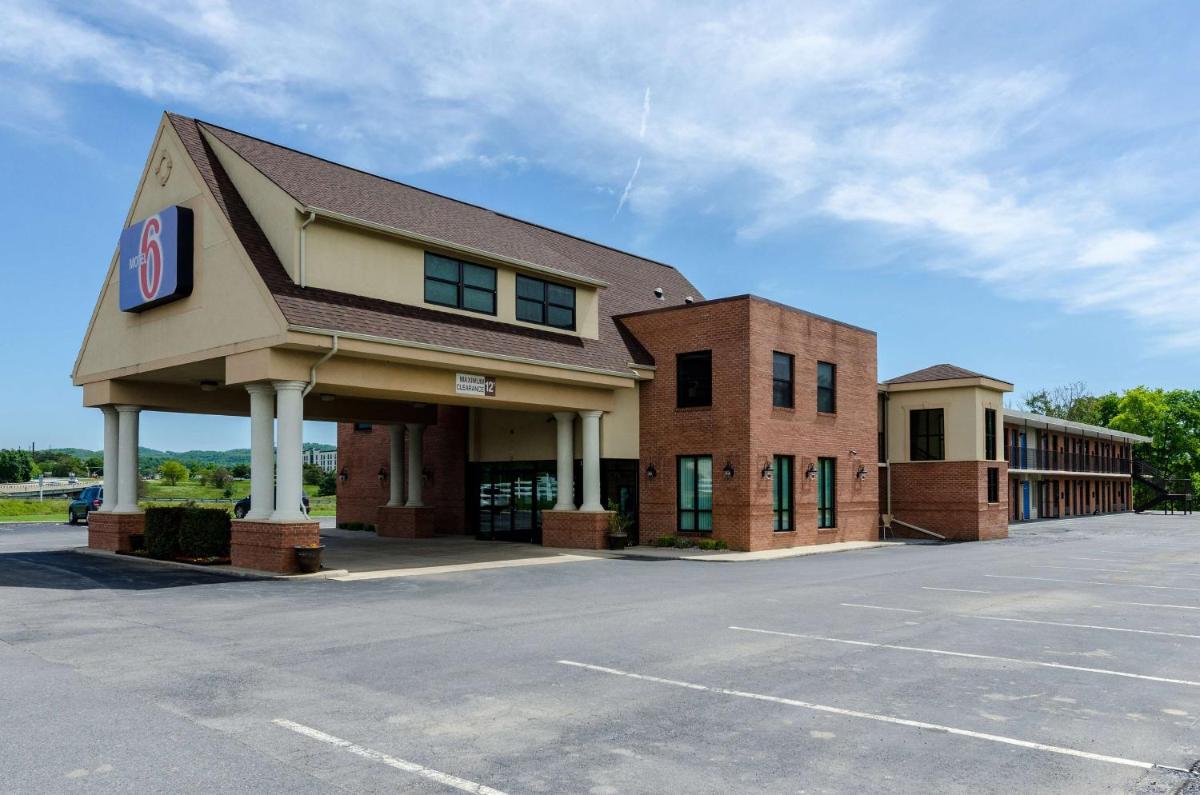 Motel 6-Lexington, VA - Housity