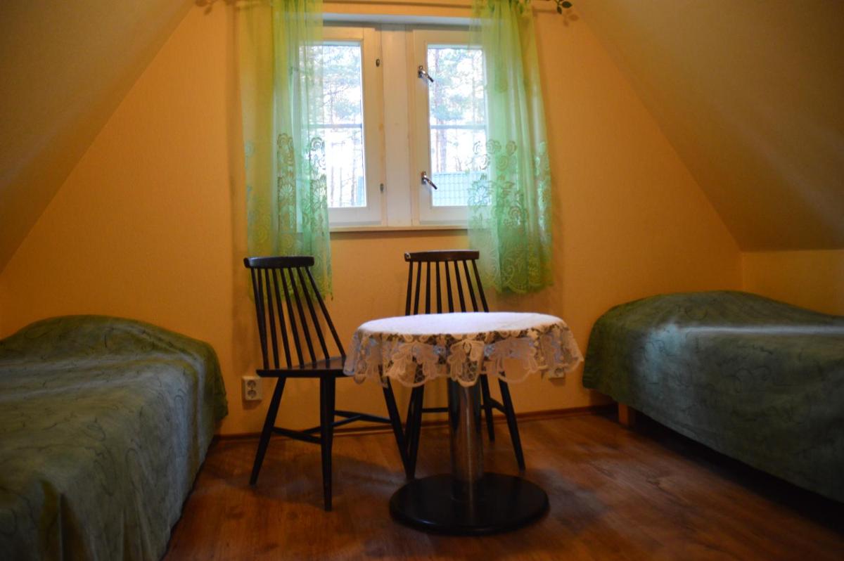 Roosi Camping Houses - Housity