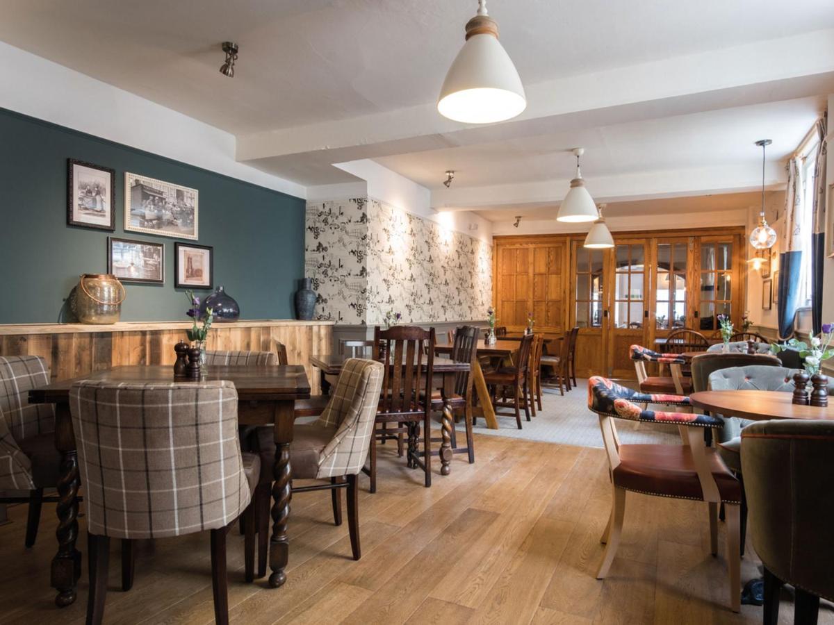 The Fleece at Cirencester - Housity