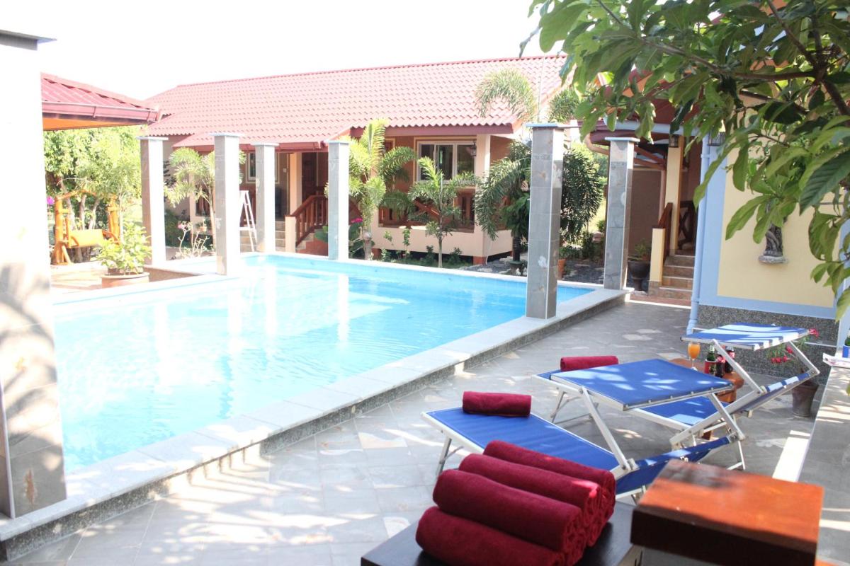 Rimlay Park Resort - Housity