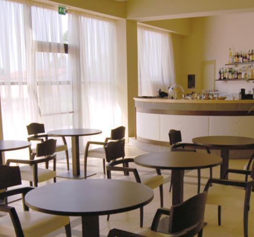 Cremona Palace Hotel - Housity