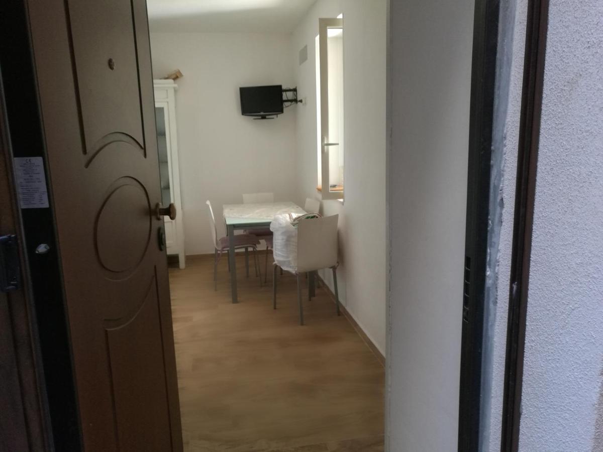 Appartamento SPLENDORE con cucina bagno e terrazzino 4posti letto - Housity
