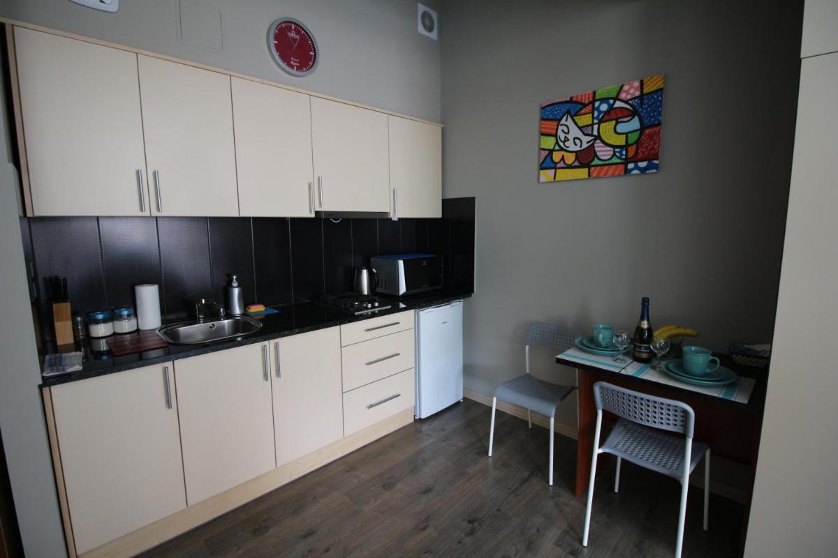Cosy Apartment on Horodotska 86 - Housity