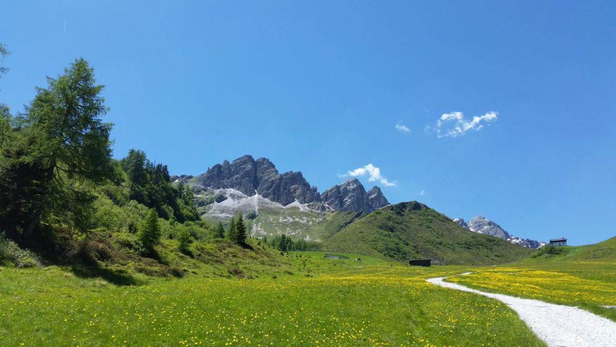 Berggasthaus Edelweisshütte Ladurns - Housity