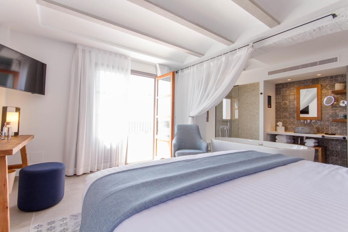 Cama o camas de una habitación en La Serena Boutique Hotel & Wellness - Altea