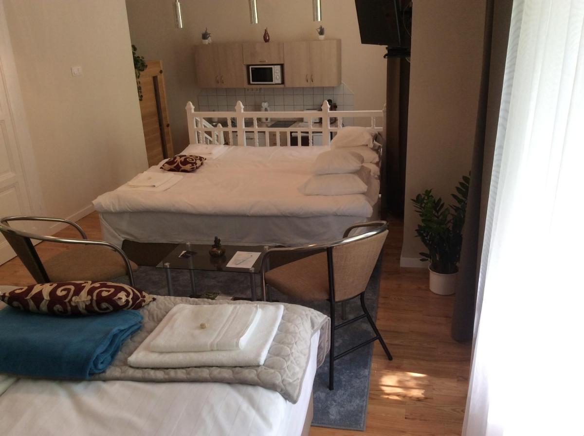 Stefánia Stúdió Apartmanok - Housity