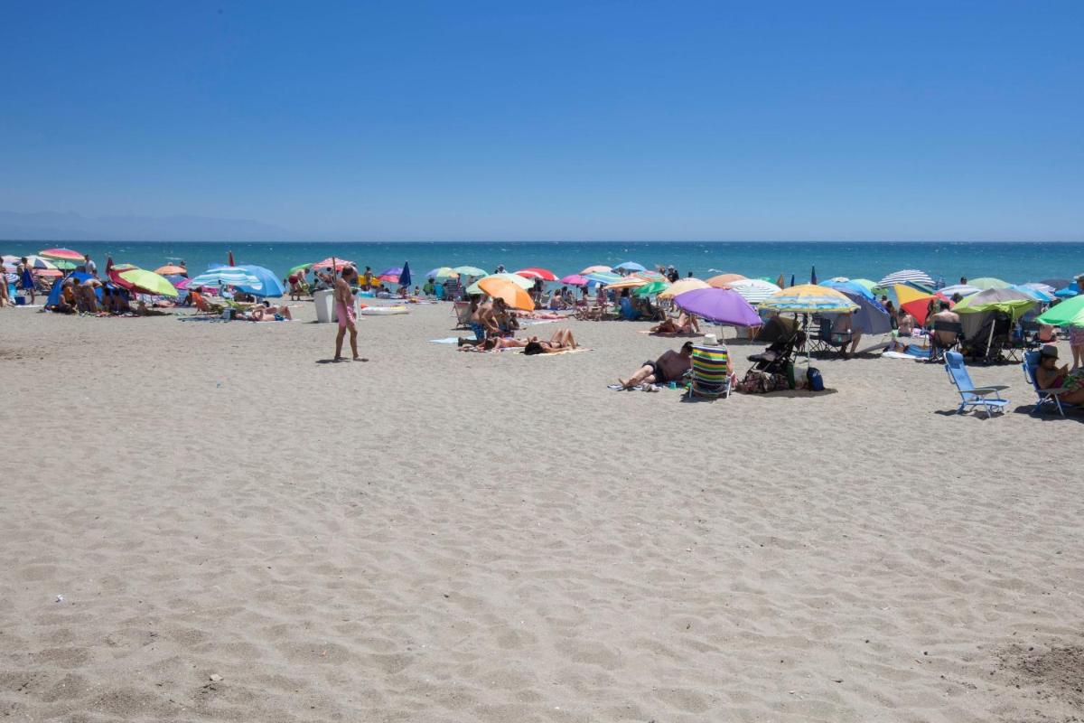 Apartamentos Capricho del Mar - Housity